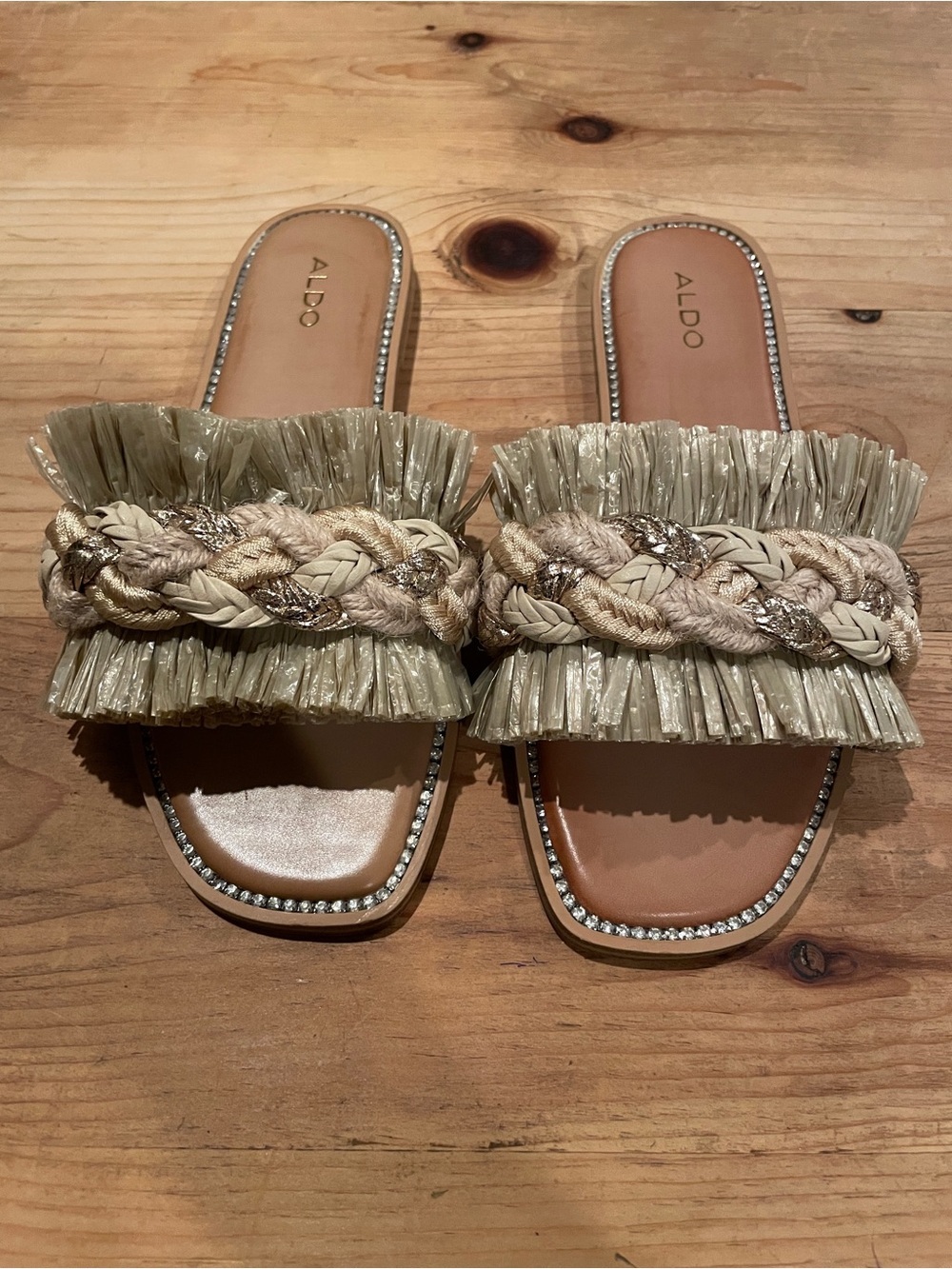NWT Aldo Gold Silver jeweled flats boho vacation resort beach Coachella 8.5